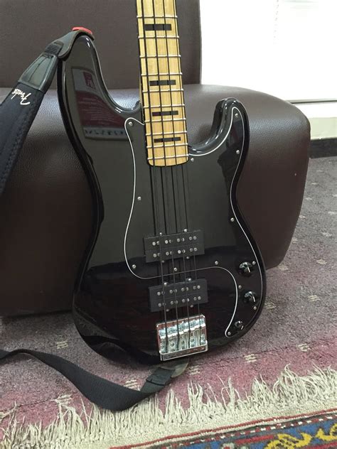 fender blacktop precision bass review.